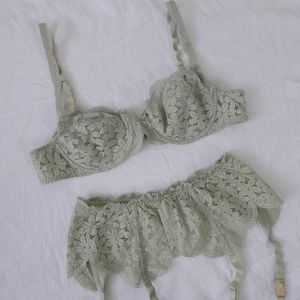 sage green lace bra and suspender set | vintage balconette crochet lace medium